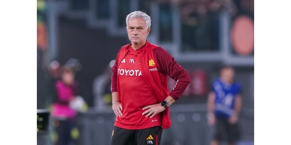 Roma-Fans wünschen sich, dass José Mourinho bleiben könnte